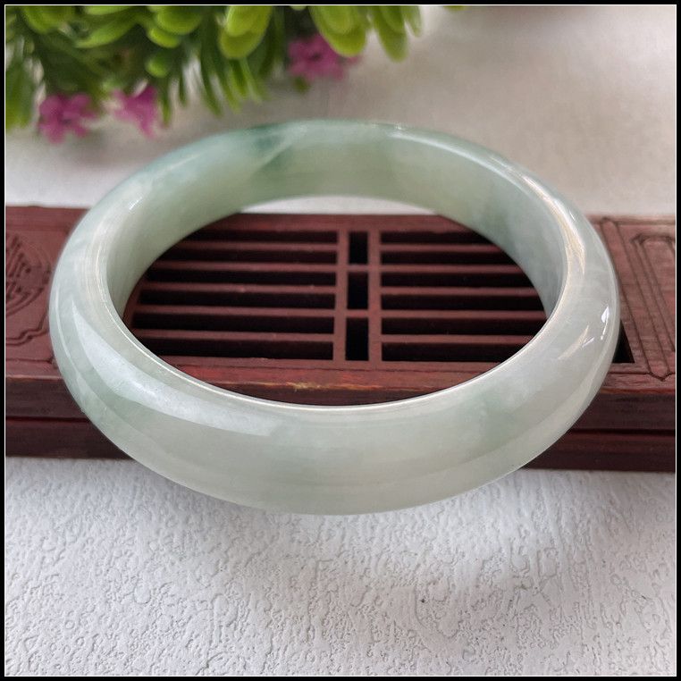 天然翡翠手镯正圈平安镯
