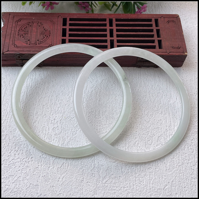 58圈口天然缅甸翡翠A货手镯冰润淡色细条叮当镯对镯玉镯子女