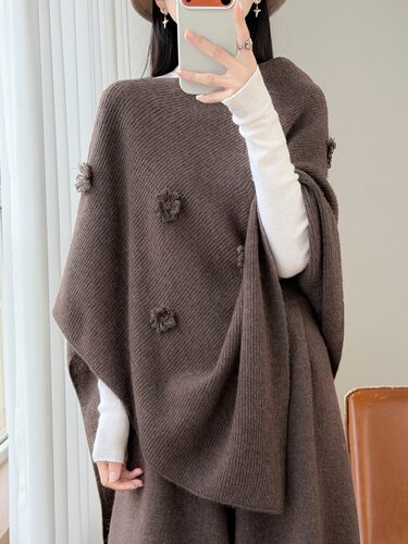 2026秋冬设计款不规则针织100%纯羊毛套头披肩女宽松外穿斗篷上衣