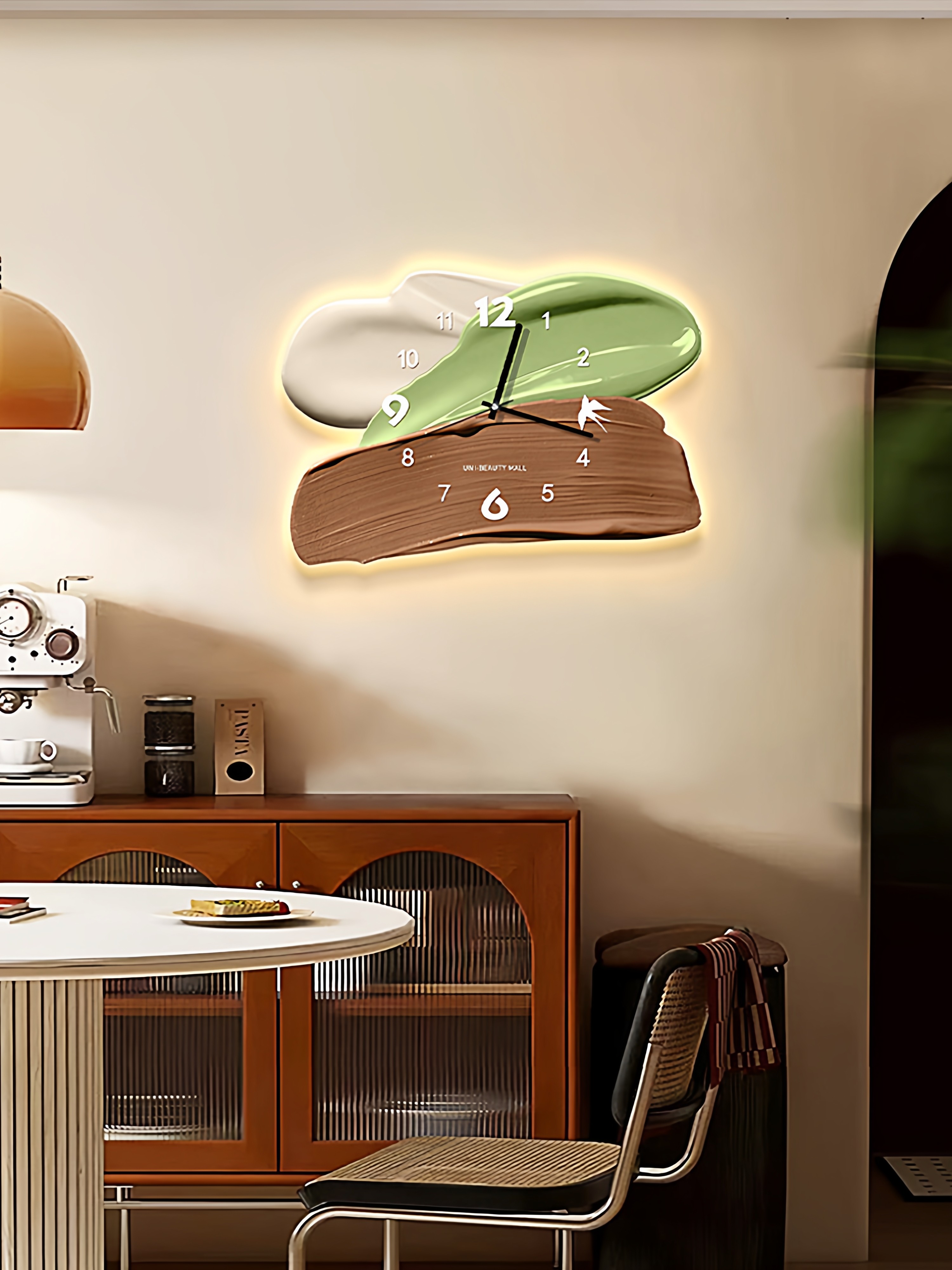 创意艺术钟表挂钟家用客厅餐厅挂墙时钟2025新款轻奢高级感装饰画