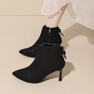 2025年秋冬新款蝴蝶结米色短靴女细跟尖头高跟马丁靴百搭踝靴裸靴