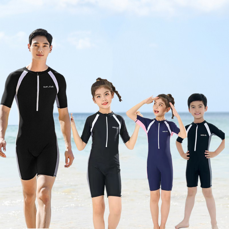 青少年学生连体泳衣学校推荐游泳专业训练速干男孩中大童胖童泳衣