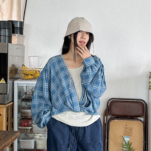 胖mm春装 新品 时尚 韩国代购 休闲衬衫 女装 格纹V领宽松长袖 0322 大码