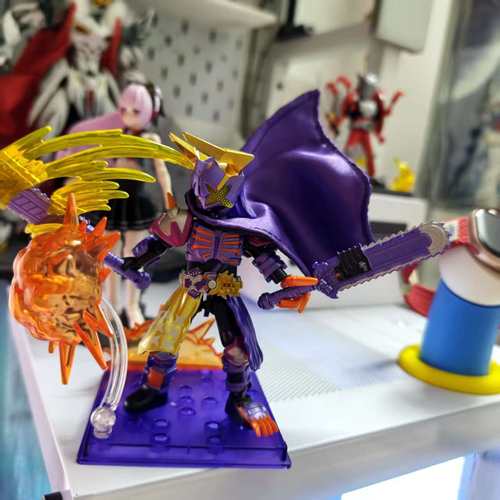 布鲁可假面骑士闪耀版第一弹 无双霸牛披风 武神之刃积木人披风