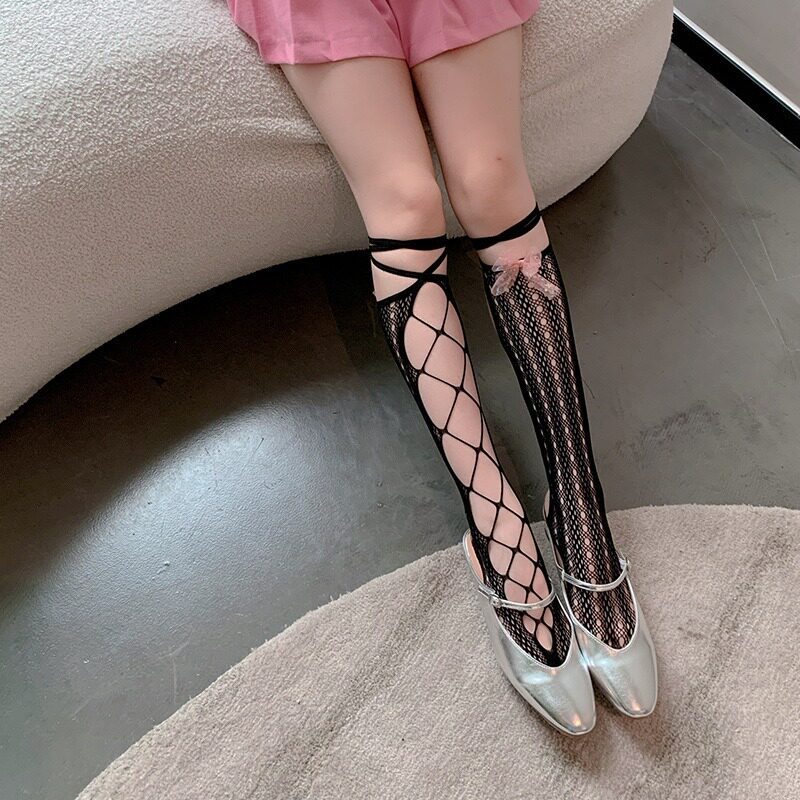 白色小腿中筒绑带袜子女交叉镂空