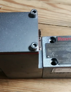 R901057943 4WE 6 J6X/EG24NXEZ2/B08 全新力士乐防爆阀