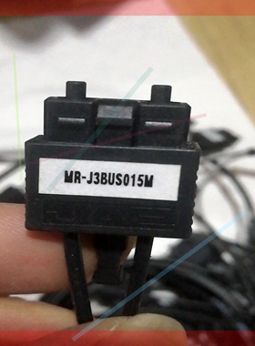询价!三菱J4系列光纤线 MR-J3US015M,全新质量保证