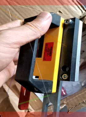 询价!Euchner 057735 安士能全新工业安全开关 Rie