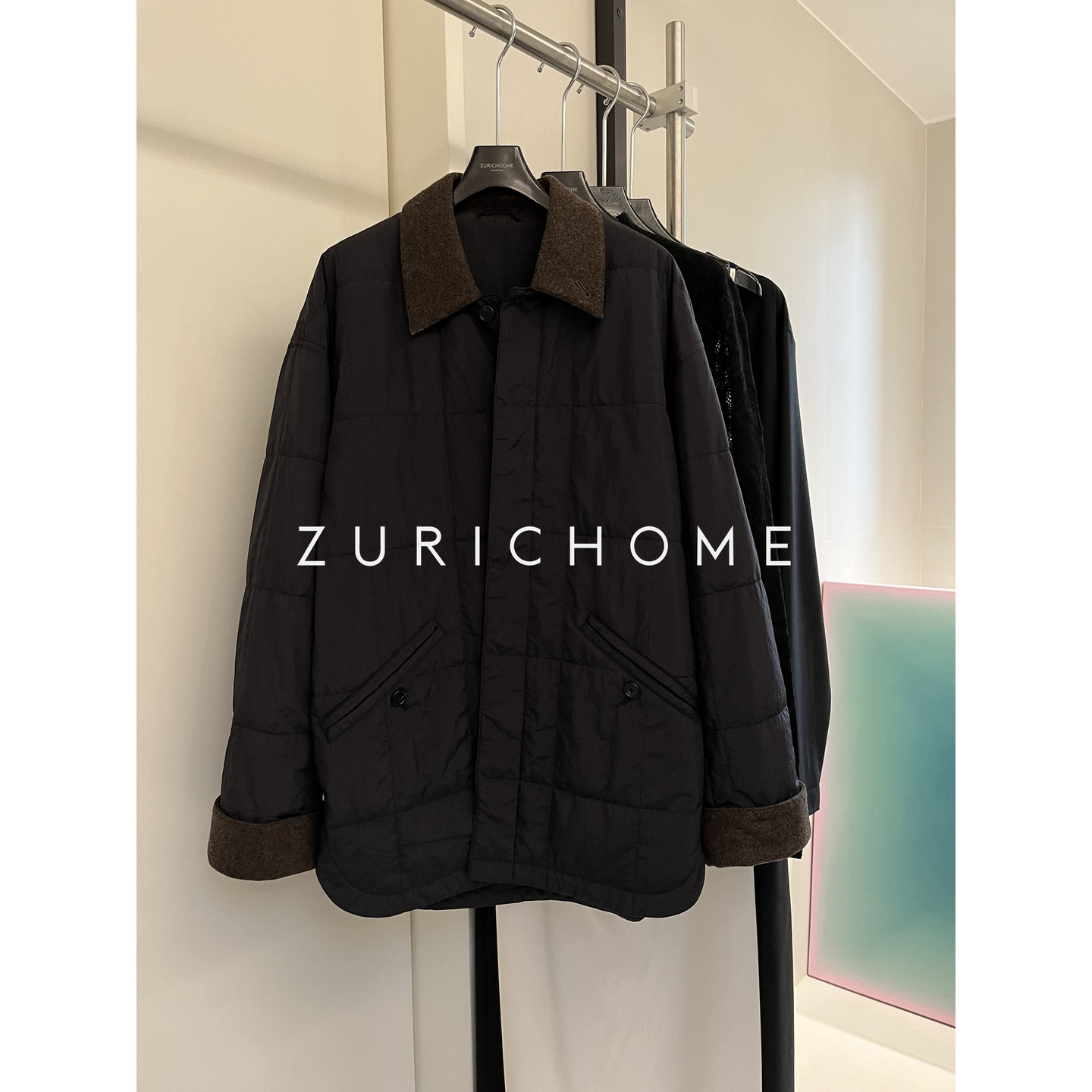 孤ZURICH HOME 高阶质感撞色 轻量显瘦 黑色小尖领宽松拼色外套