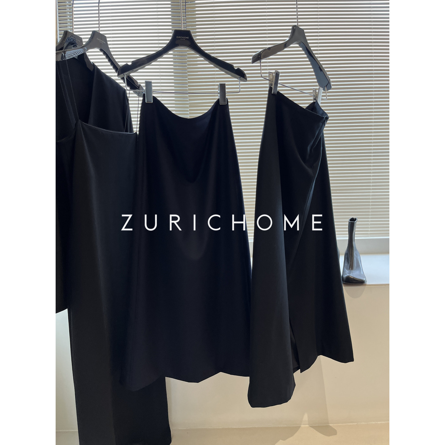 孤ZURICH HOME 高及大气 及简 精纺羊毛细腻触感后开叉羊毛半裙,女装/女士精品,半身裙,淘宝优惠券,粉丝福利购,淘宝优惠卷