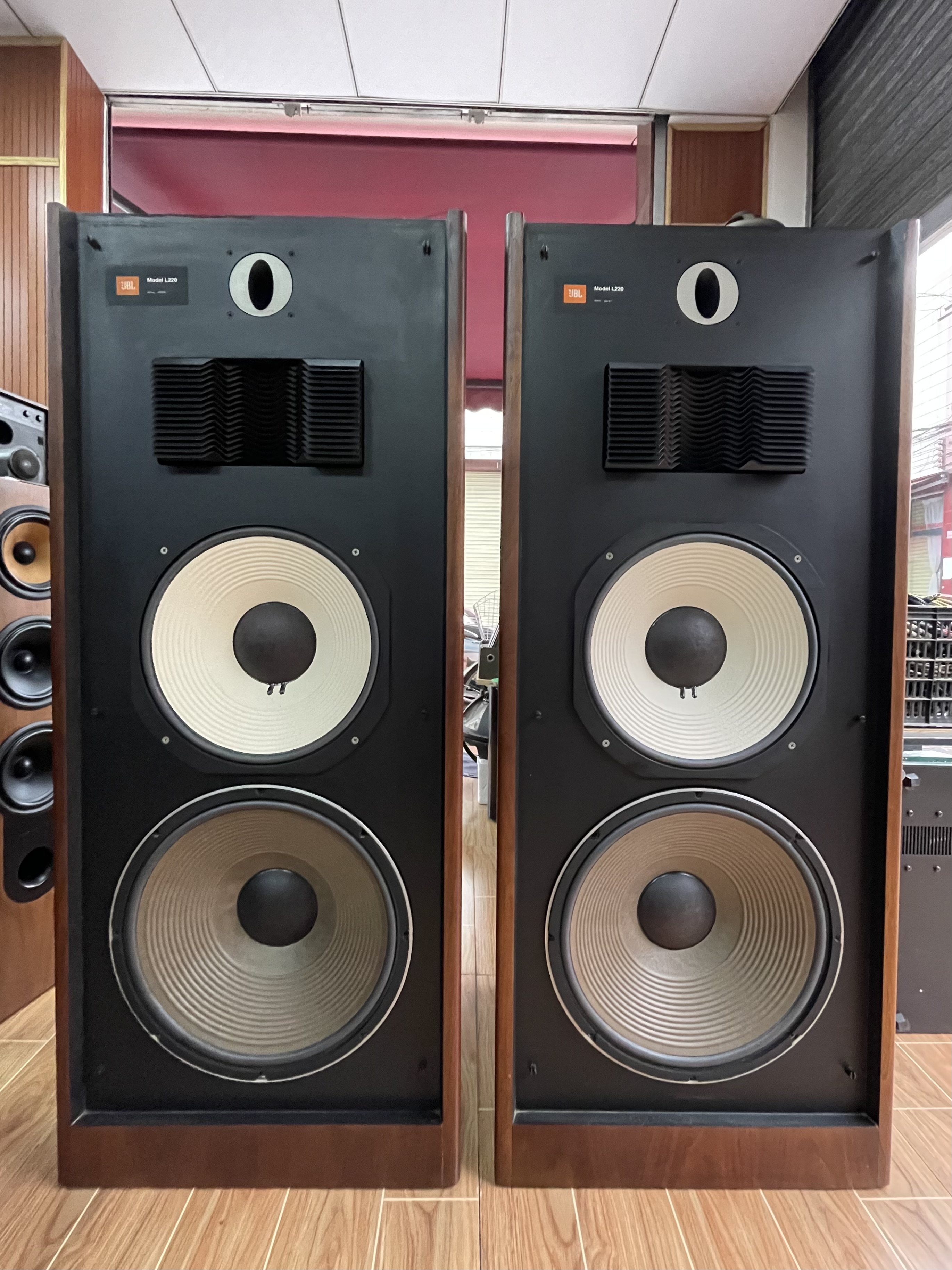 美国JBL L220 经典发烧高端监听落地音箱