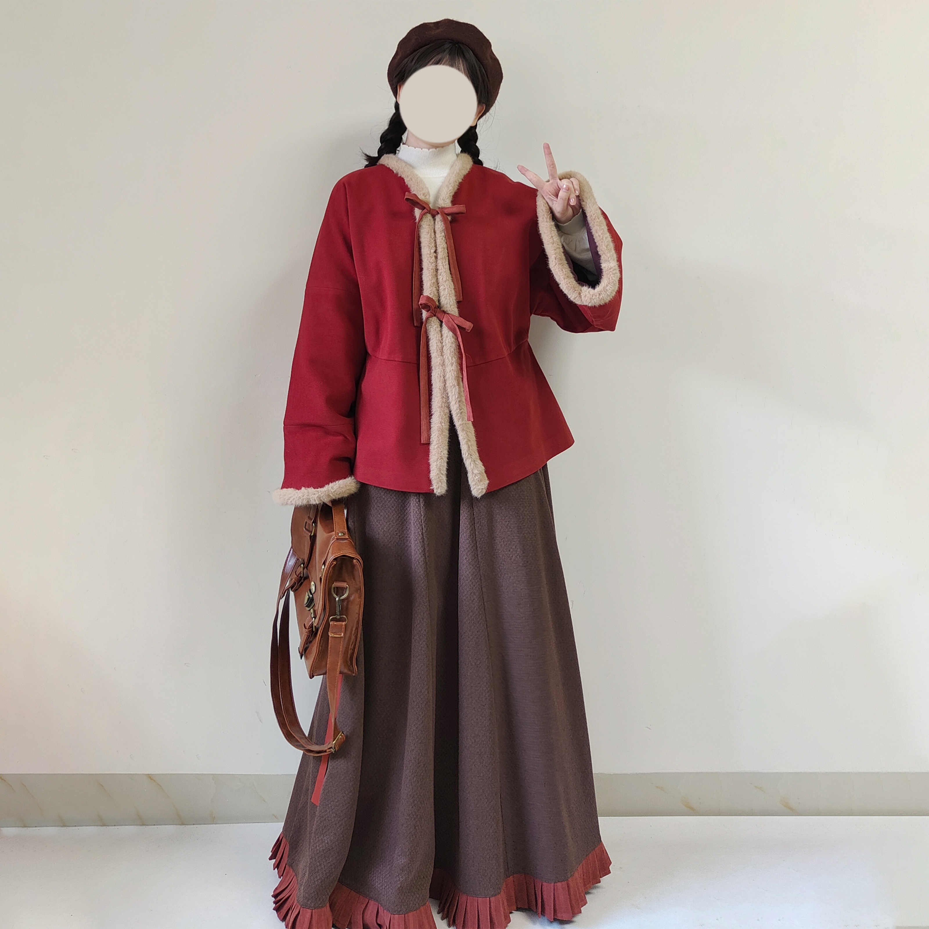 晋毛呢红色新年服褶衣交窬裙汉服