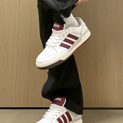阿迪达斯adidas运动男女鞋ENTRAP复古时尚舒适轻便透气板鞋JQ3926