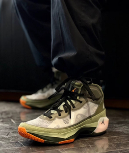 Undefeated x Air Jordan 37 AJ37军绿 高帮篮球鞋男女DV6255-300