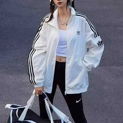 Adidas/阿迪达斯 三叶草男女休闲三条纹梭织外套KB1944