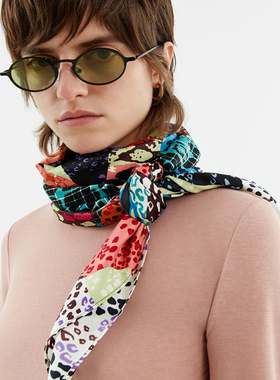 BIMBA Y LOLA西班牙女式天鹅海洋动物印花正方形围巾丝巾装饰画