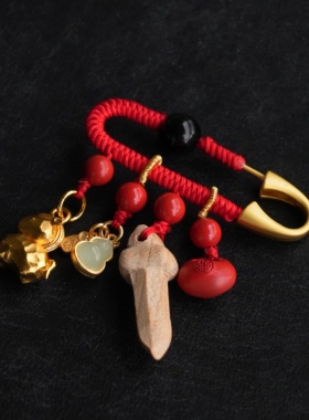 物致WUZHI®小胖马胸针红绳朱砂新年马年礼物本命年压岁吉祥挂坠