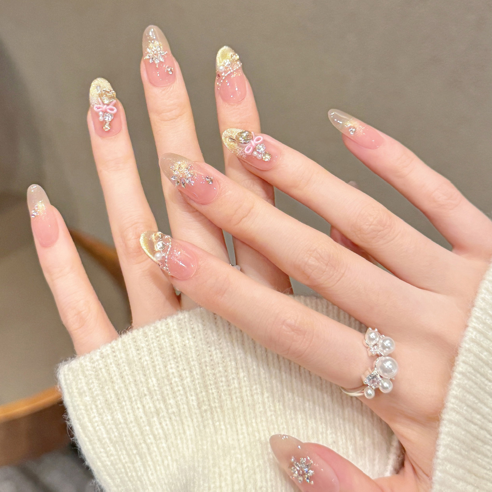 云皙轻奢雪花闪钻猫眼穿戴甲纯手工中长短款裸色法式指甲美甲贴片,彩妆/香水/美妆工具,穿戴甲/甲片,淘宝优惠券,粉丝福利购,淘宝优惠卷