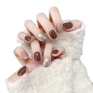 云皙焦糖可可纯手工美甲穿戴甲2025年新款秋冬成品短款假指甲贴片