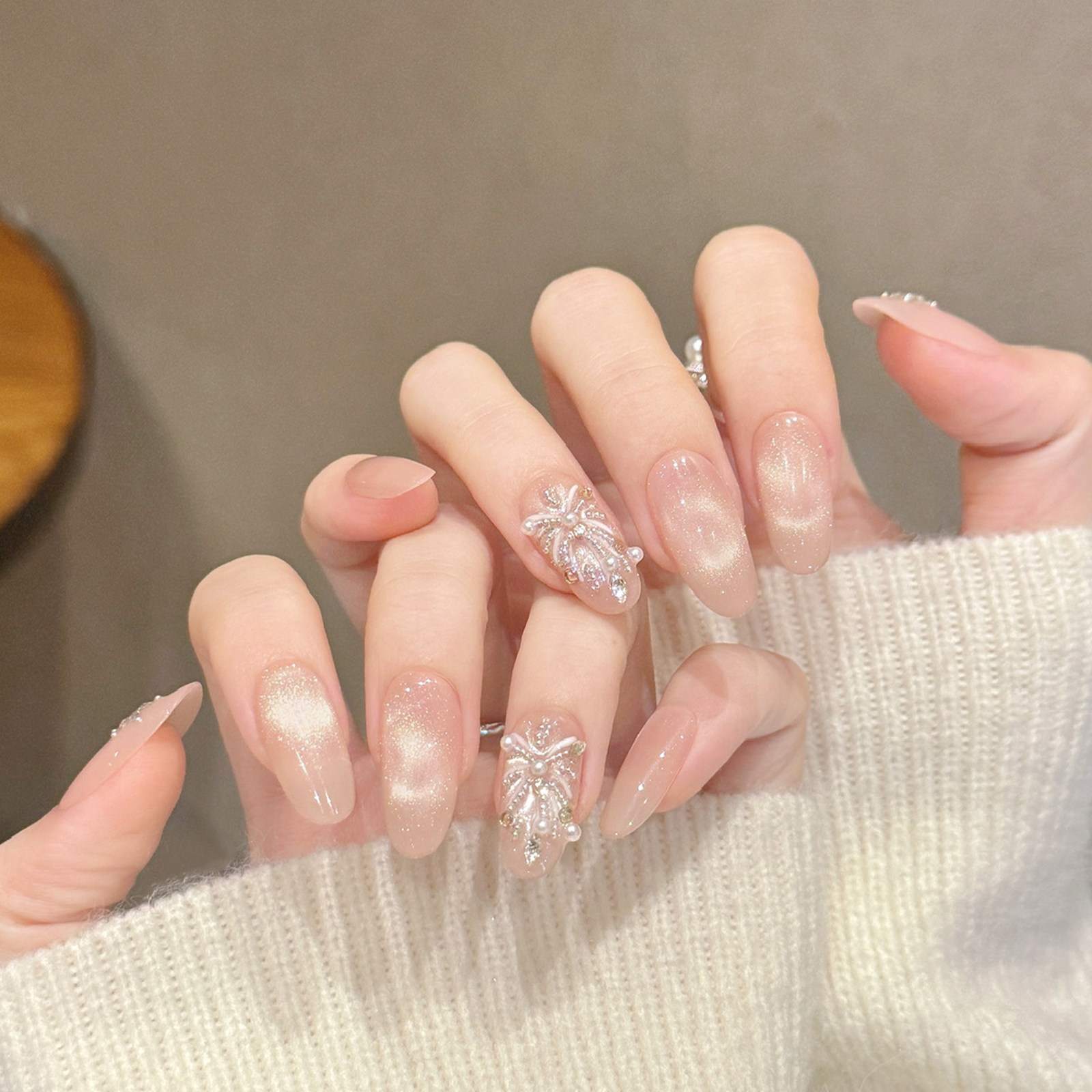 云皙中长款裸色猫眼穿戴甲富家千金高级感手工美甲新年款指甲贴片,彩妆/香水/美妆工具,穿戴甲/甲片,淘宝优惠券,粉丝福利购,淘宝优惠卷