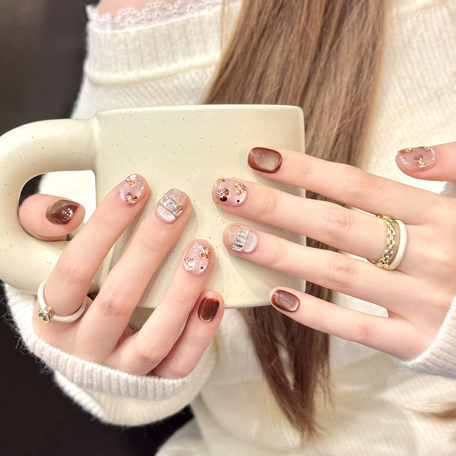 云皙咖色猫眼手工穿戴甲2026新年秋冬显白美甲中长短款豆豆假甲片,彩妆/香水/美妆工具,穿戴甲/甲片,淘宝优惠券,粉丝福利购,淘宝优惠卷