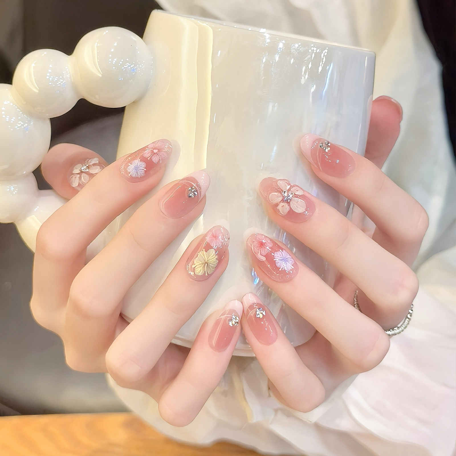 立体花朵法式手工穿戴甲2026新款