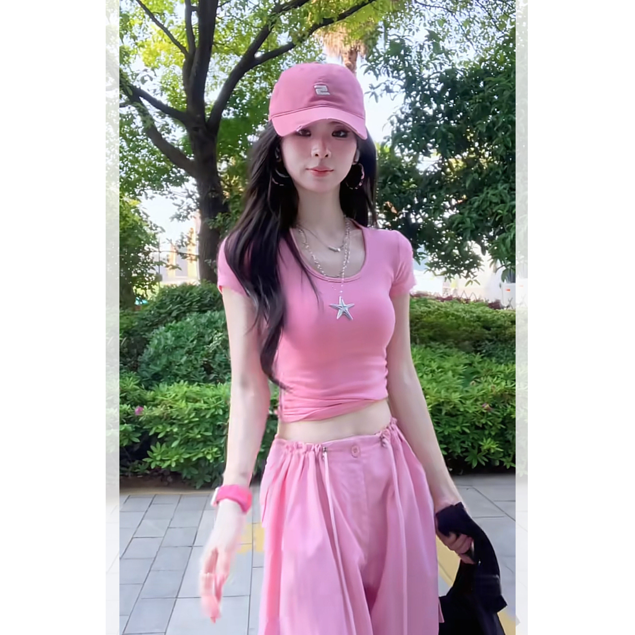 韩系辣妹修身T 恤女夏纯欲风圆领短袖收腰褶皱设计感显瘦打底上衣