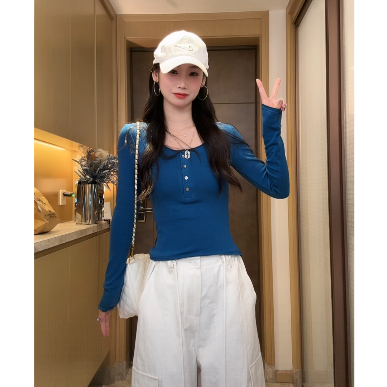 韩系上衣女秋冬薄款长袖t恤内搭打底衫2025新款修身显瘦上衣女秋