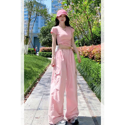 初恋粉工装裤女夏季2026超火巨好看裤子宽松休闲阔腿裤薄款速干裤