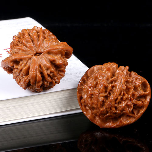 极速文玩核桃手玩麒麟纹王u勇官帽野生特大古玩手把件男士盘玩核