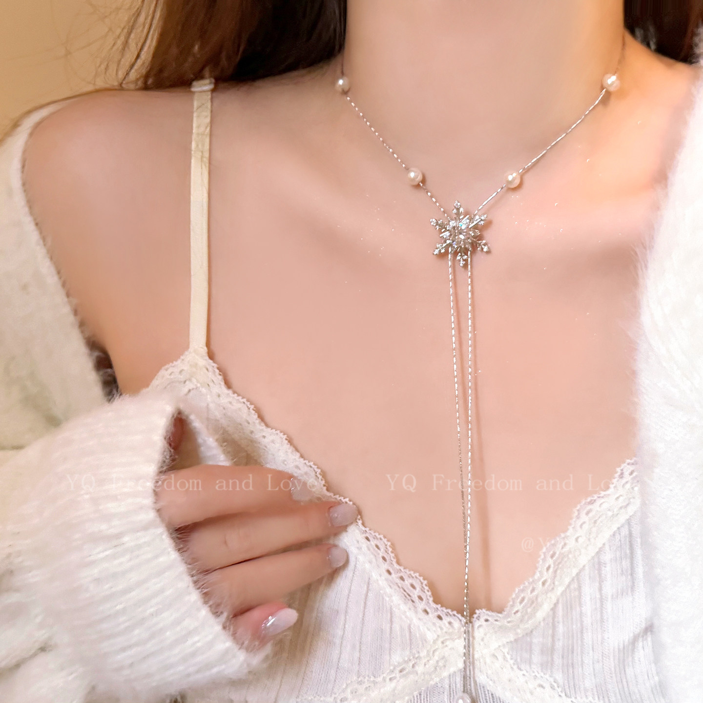 超闪雪花锆石珍珠可抽拉项链女轻奢小众高级感长款配饰精致毛衣链