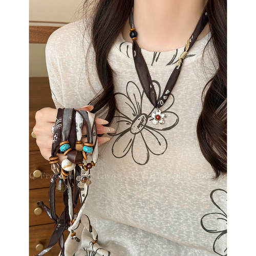 早秋救星！棕色腰果花朵丝巾项链女款小众穿搭脖子配饰复古毛衣链