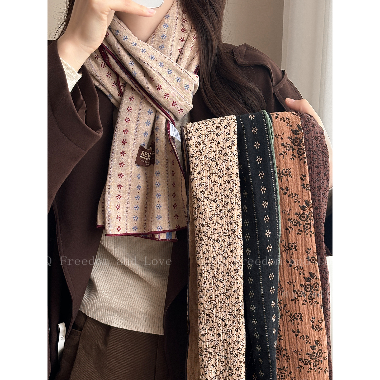 日系文艺感布艺碎花围巾女秋冬季百搭保暖长条围脖丝巾氛围感配饰