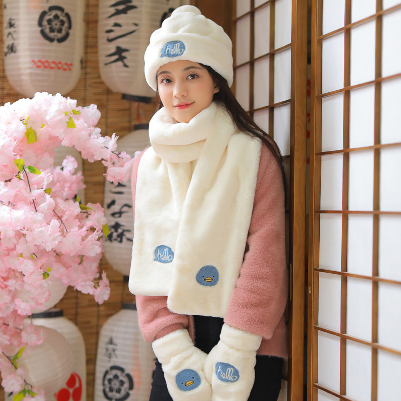【礼盒】帽子围巾手套三件套女生学生毛绒生日礼物新年冬季