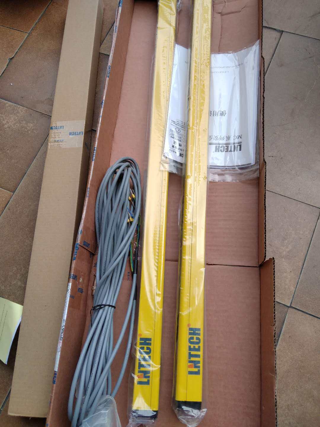 LNTECH莱恩光电保护MCⅡ3220安全光栅光幕MCⅡ2020红外线MCⅡ4010