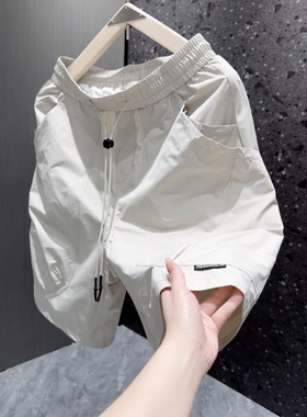 2025夏季新款美式工装短裤男潮流大口袋设计薄款冰丝运动裤五分裤