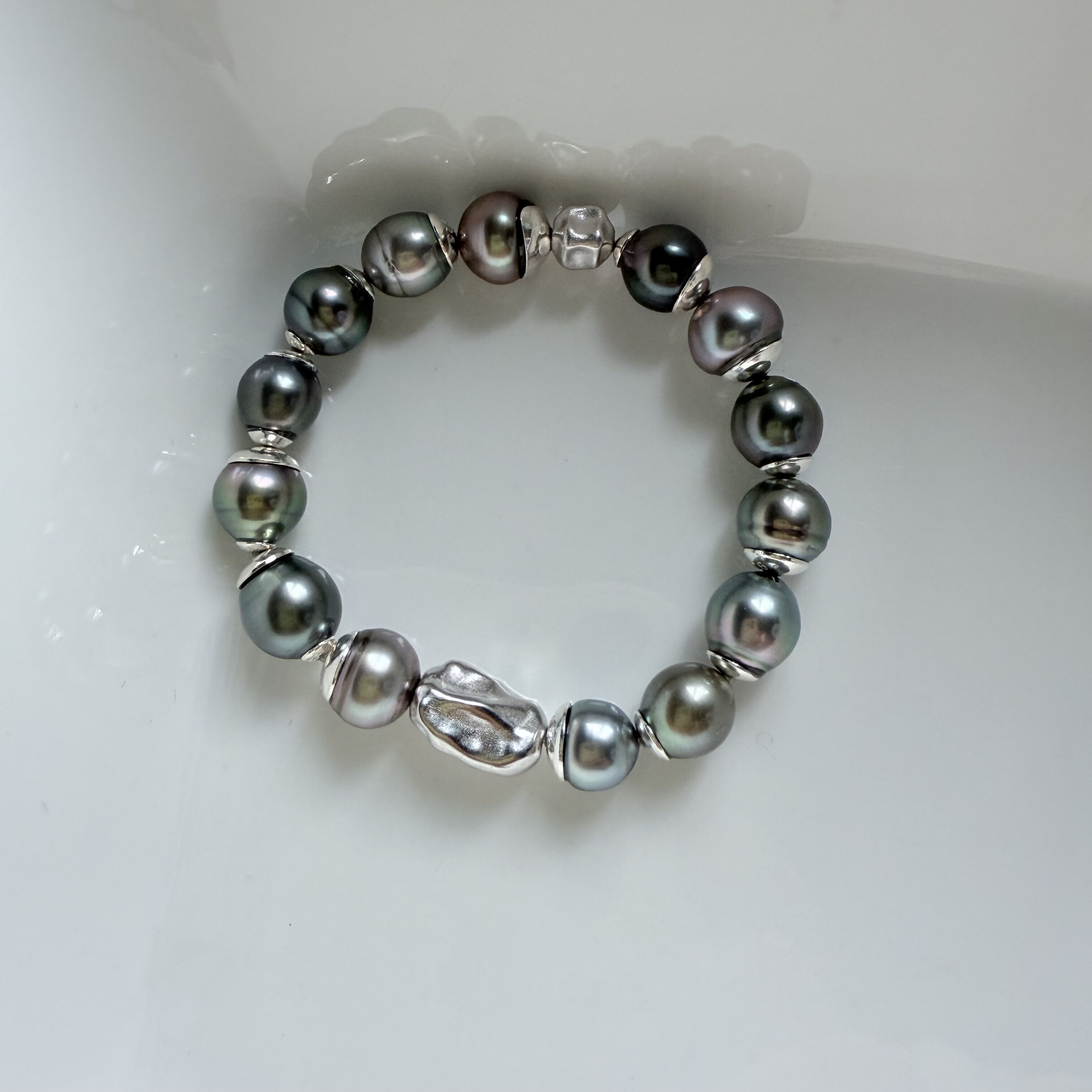 【特清不退换】莫兰迪混彩大溪地山岛海珠手链串极光伴彩男女通用