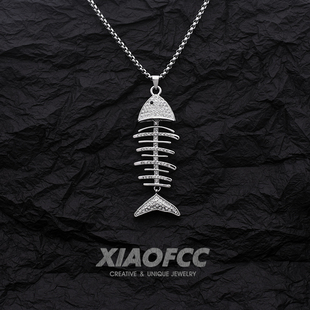 2023年新款潮鱼骨头项链女ins土酷蹦迪年年有鱼嘻哈吊坠毛衣链男