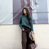 烟火 100山羊绒 花纱成衣拉毛工艺 坠落 圆领羊绒衫 MY6364