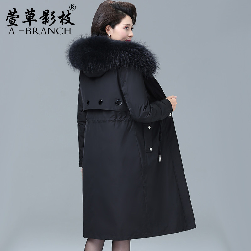 品牌妈妈冬装派克羽绒服女长款过膝洋气加厚中老年秋冬贵夫人外套