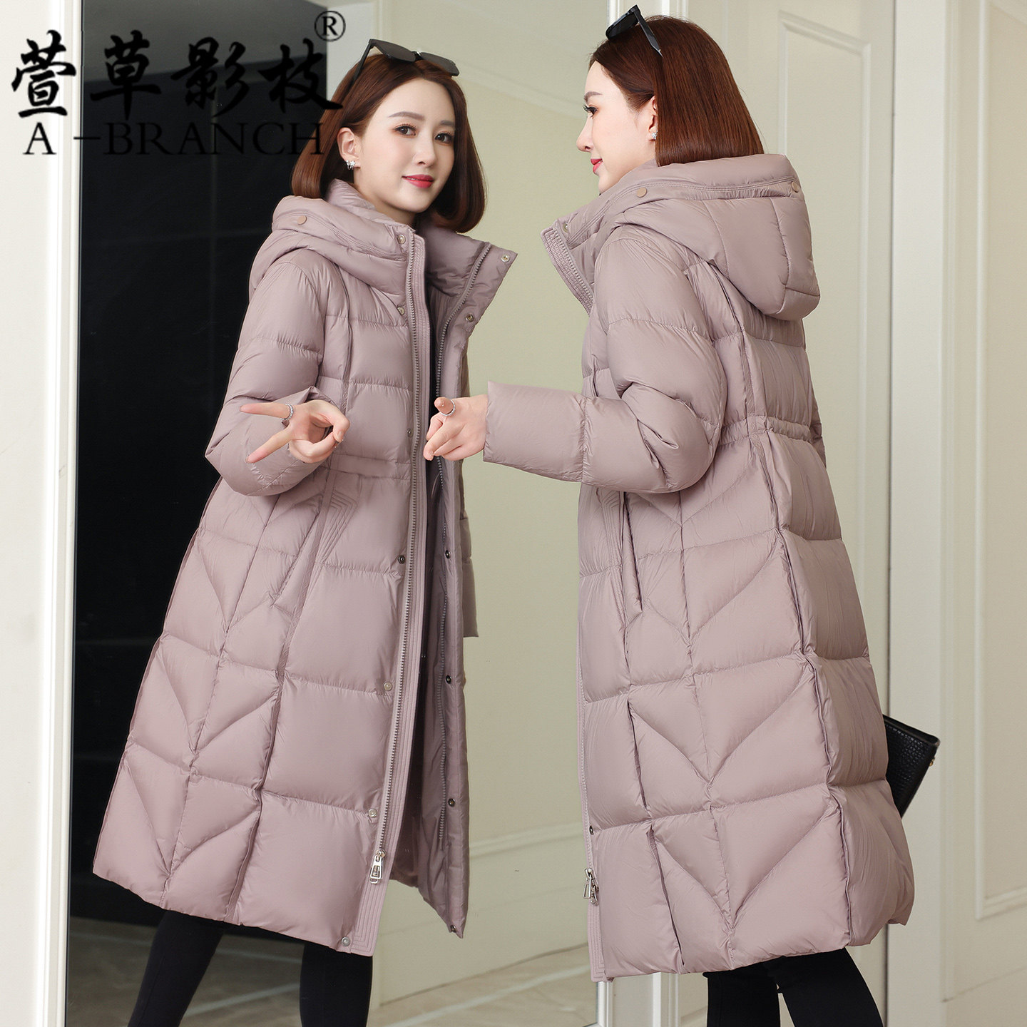 中年妈妈羽绒服冬装2025新款时尚洋气加厚高端贵夫人外套女白鸭绒