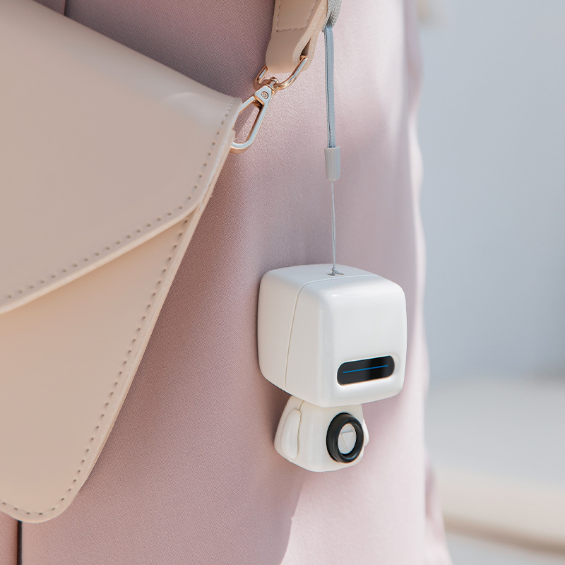 新款创意蓝牙音箱 便携式无线迷你机器人卡通礼品蓝牙音箱