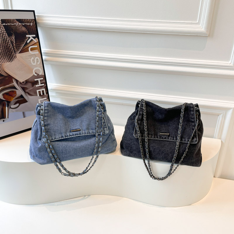 2025新款复古牛仔托特包女大容量链条单肩斜挎包休闲百搭通勤包