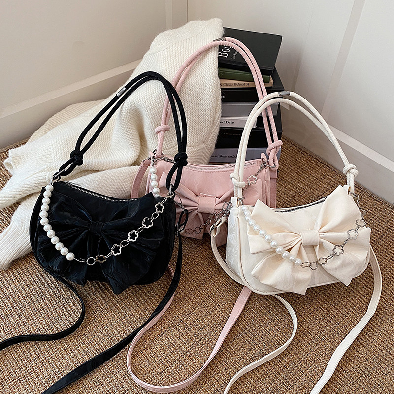 芊舒祺2026新款潮小众甜美蝴蝶结云朵腋下包女链条单肩斜挎包百搭,箱包皮具/热销女包/男包,腋下包,淘宝优惠券,粉丝福利购,淘宝优惠卷