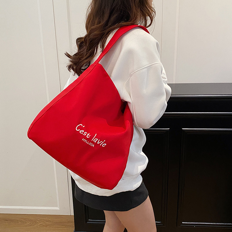 韩风字母帆布包女2026新款休闲日韩百搭大容量单肩托特包水桶包,箱包皮具/热销女包/男包,水桶包,淘宝优惠券,粉丝福利购,淘宝优惠卷