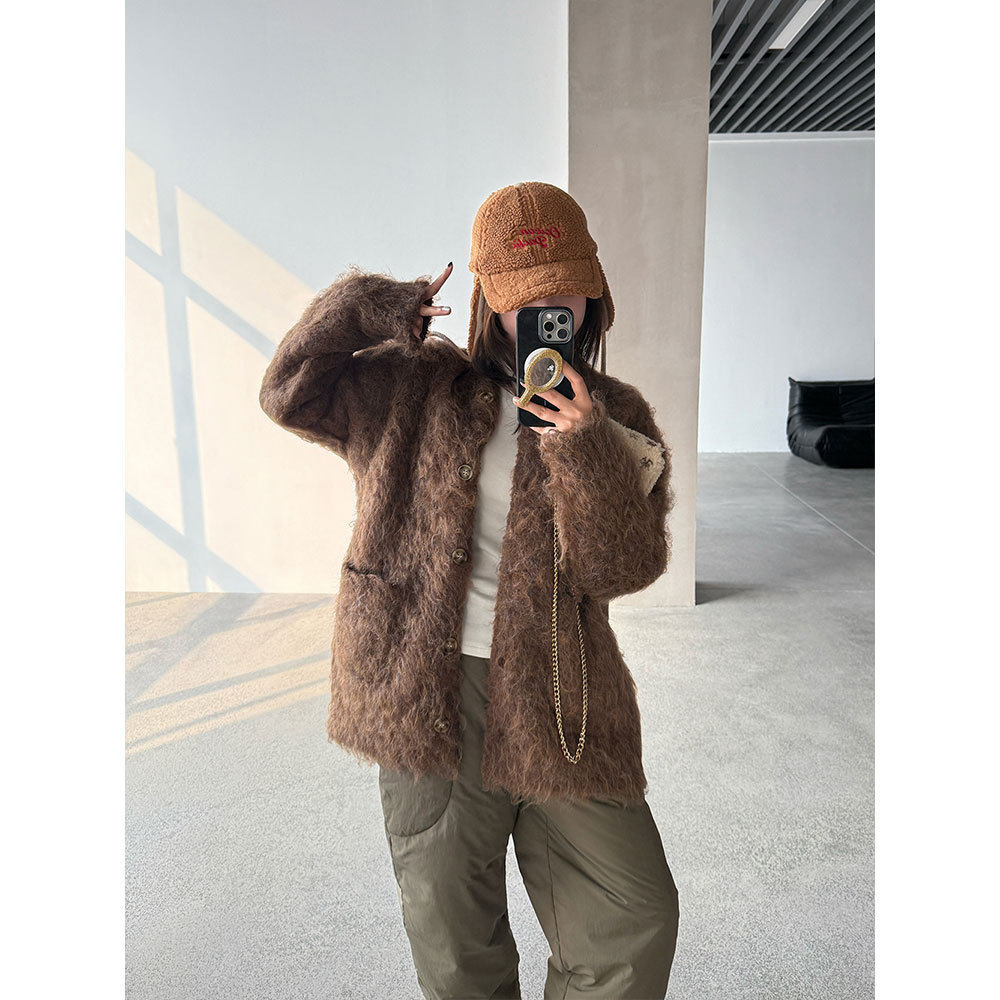 羊毛小V领单排扣保暖毛衣女冬