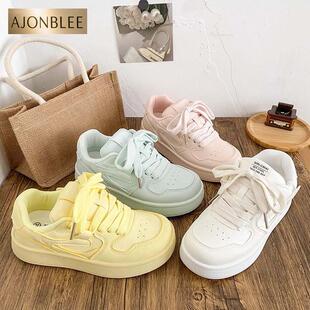 黄色板鞋女童鞋子中大童运动鞋儿童休闲鞋2025学生面包鞋小白鞋潮