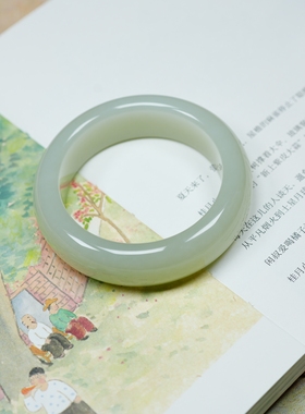 玉出名门。新疆且末料和田玉青白玉厚装平安手镯0881 圈口57