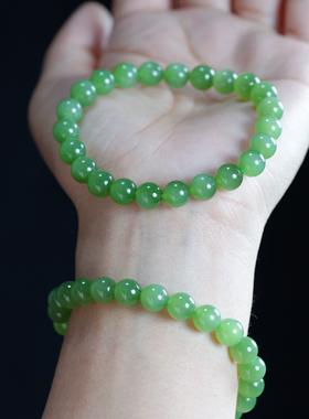 阿尔卑斯山下的绿色溪流。俄碧玉苹果绿微猫眼8毫米手链  配证书