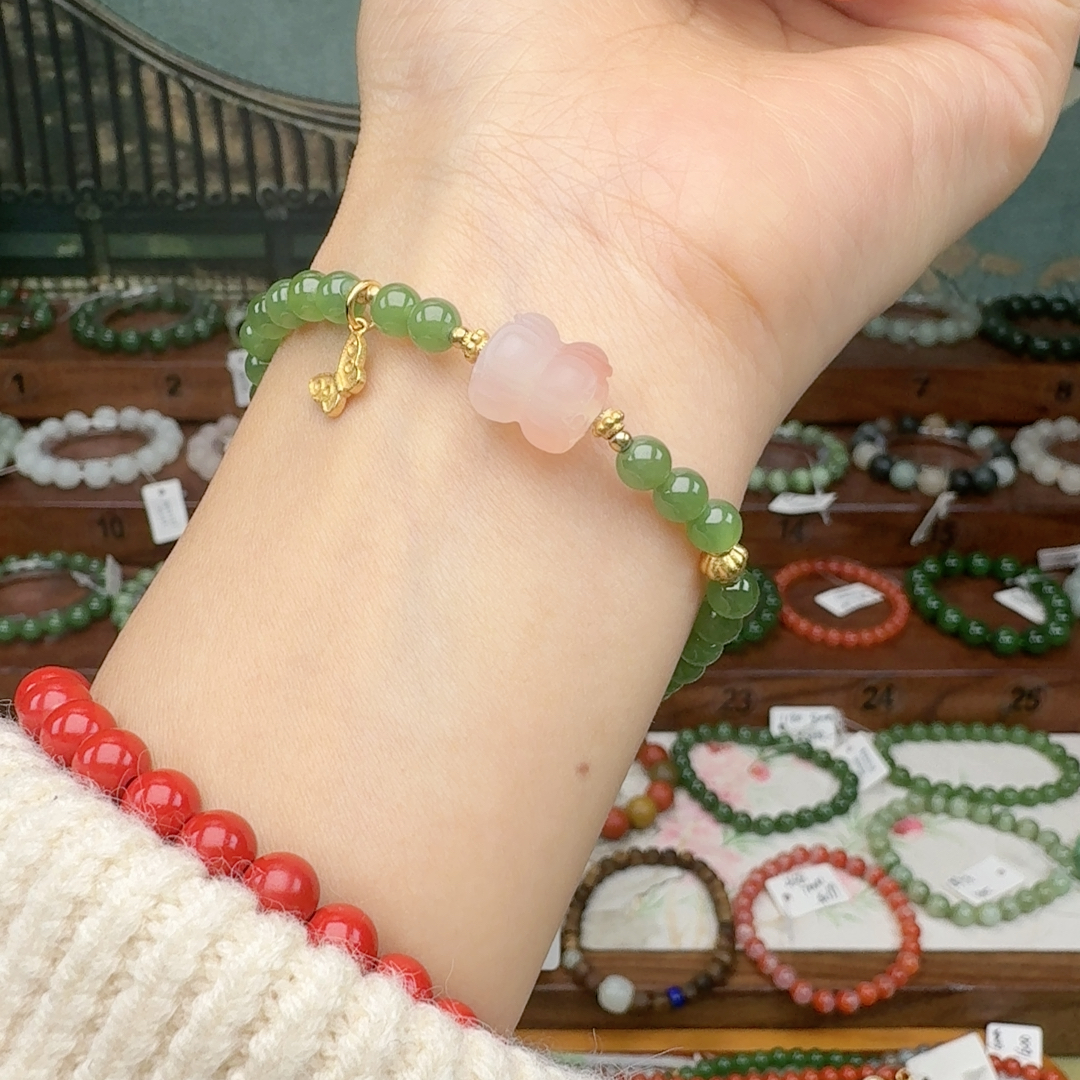 孤品 天然和田玉俄碧玉苹果绿5MM设计手链